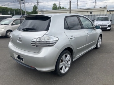 TOYOTA BLADE