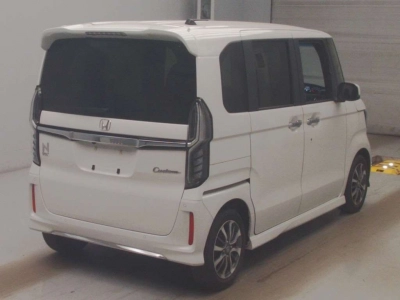HONDA N BOX CUSTOM
