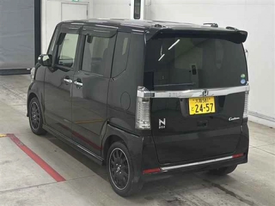 HONDA N BOX CUSTOM