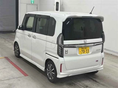 HONDA N BOX CUSTOM