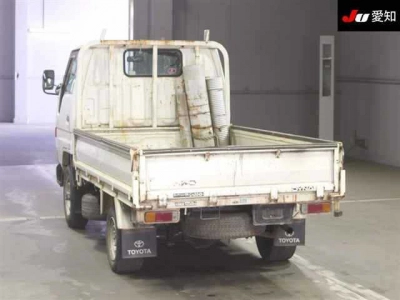 TOYOTA DYNA TRUCK