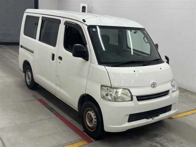 TOYOTA LITE ACE VAN