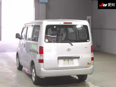 TOYOTA TOWN ACE VAN