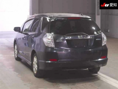 HONDA FIT SHUTTLE