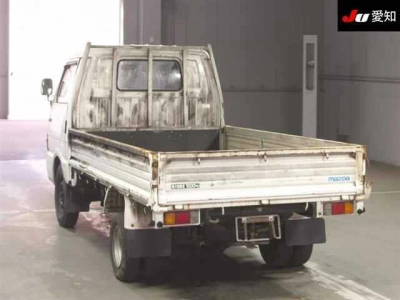 MAZDA BONGO BRAWNY TRUCK
