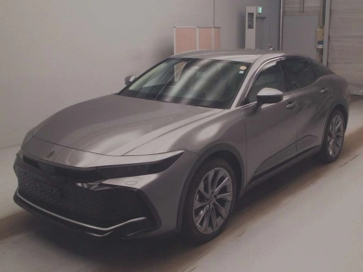 TOYOTA CROWN CROSSOVER