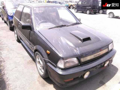 TOYOTA STARLET