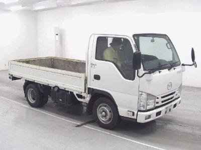 MAZDA TITAN