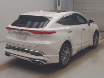 TOYOTA HARRIER HYBRID