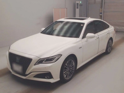 TOYOTA CROWN HYBRID