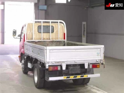 TOYOTA DYNA TRUCK