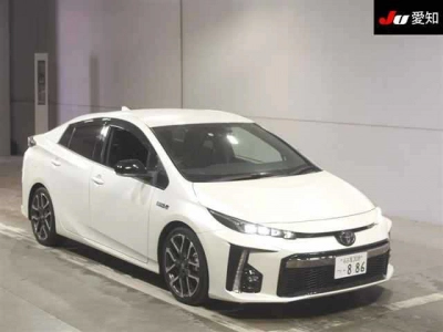 TOYOTA PRIUS PHV
