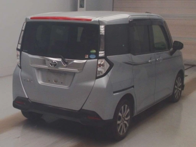 TOYOTA TANK