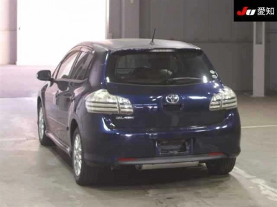 TOYOTA BLADE