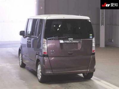 HONDA N BOX +