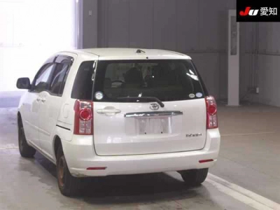 TOYOTA RAUM