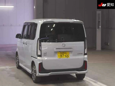 HONDA N BOX CUSTOM
