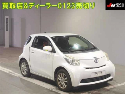 TOYOTA IQ