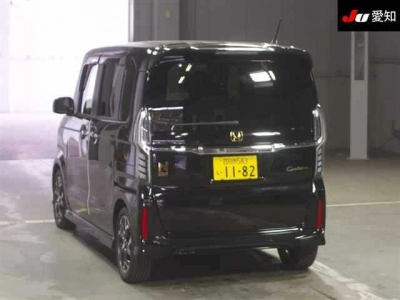 HONDA N BOX CUSTOM