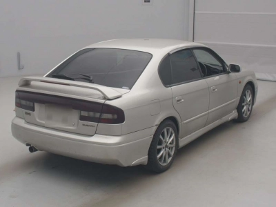 SUBARU LEGACY B4