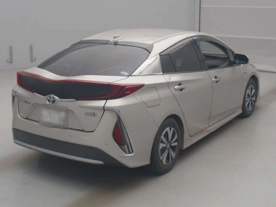 TOYOTA PRIUS PHV