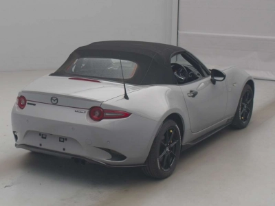 MAZDA ROADSTER