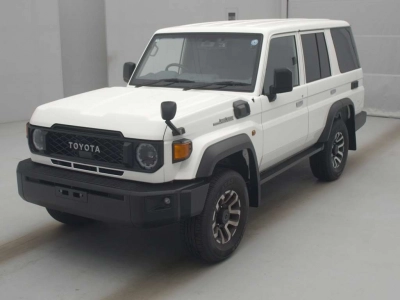 TOYOTA LAND CRUISER 70