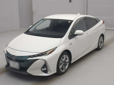 TOYOTA PRIUS PHV