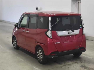 TOYOTA TANK