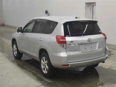 TOYOTA VANGUARD