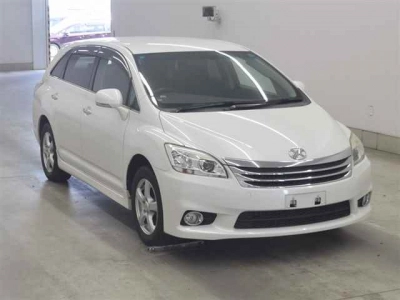 TOYOTA MARK X ZIO
