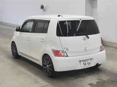 TOYOTA BB
