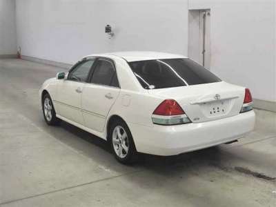 TOYOTA MARK II