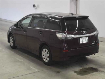 TOYOTA WISH