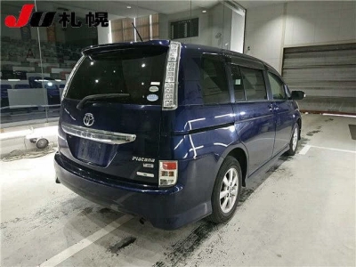 TOYOTA ISIS