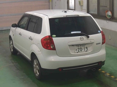MAZDA VERISA