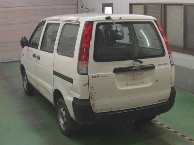 TOYOTA TOWN ACE VAN