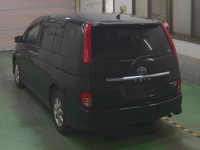 TOYOTA ISIS