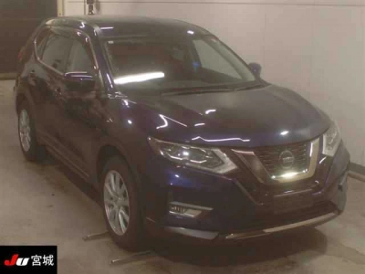 NISSAN X-TRAIL