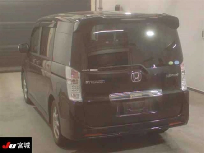 HONDA STEPWGN SPADA