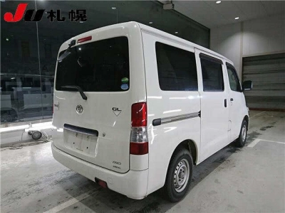 TOYOTA TOWN ACE VAN