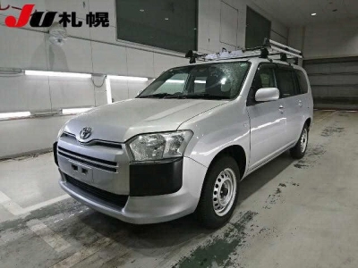 TOYOTA SUCCEED VAN