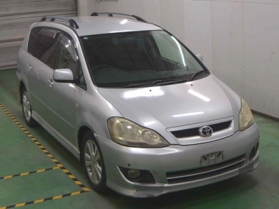 TOYOTA IPSUM