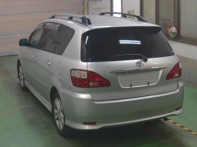 TOYOTA IPSUM