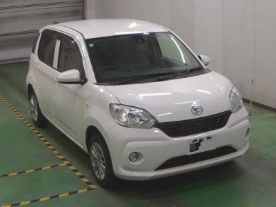 DAIHATSU BOON