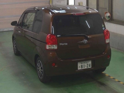 TOYOTA PORTE