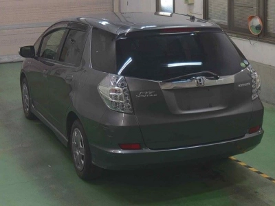 HONDA FIT SHUTTLE