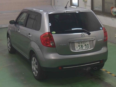 MAZDA VERISA