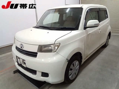 TOYOTA BB