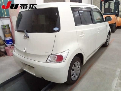TOYOTA BB